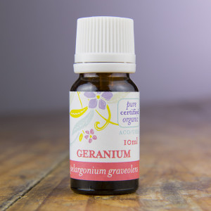 geranium-pure-organic-essential-oil-bottle-10ml